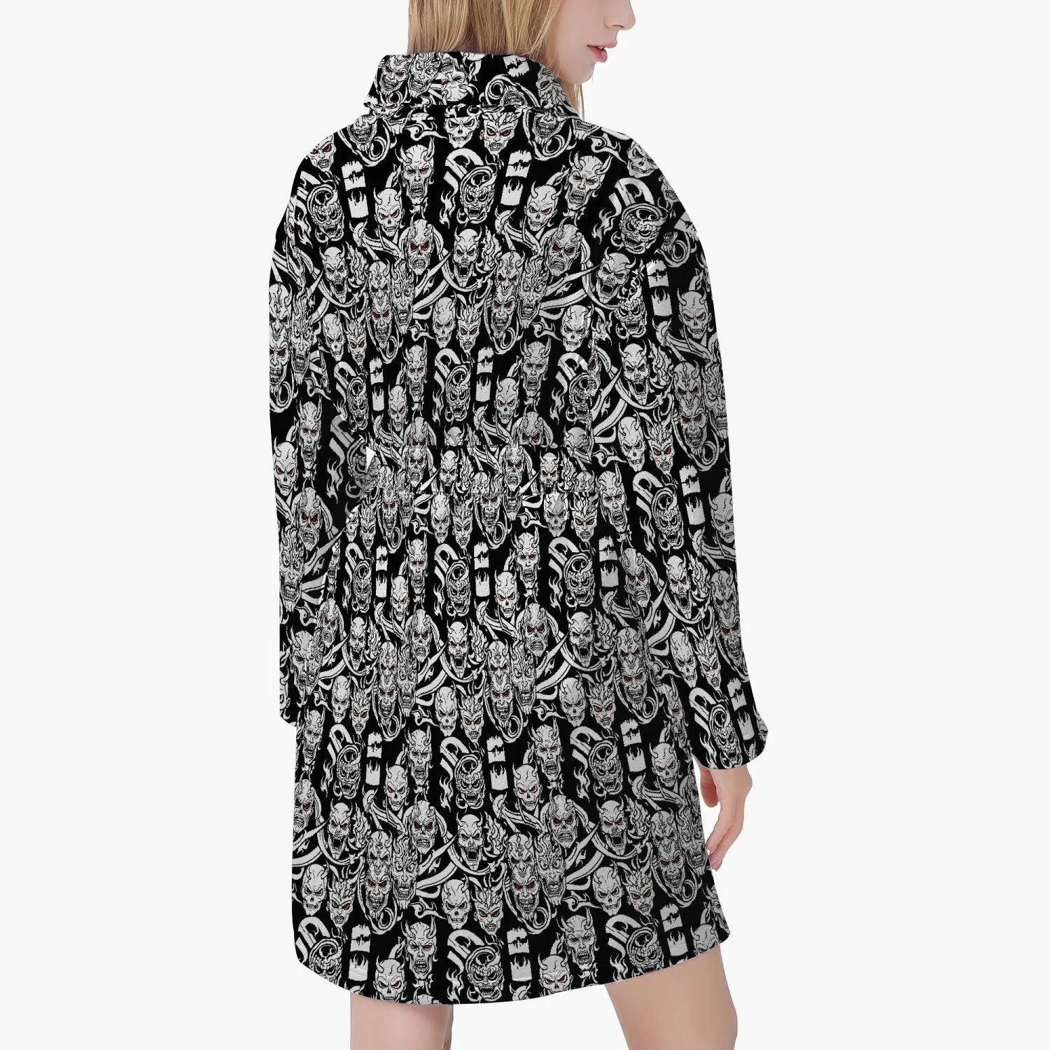 Demon Women's Loose-fitting Bathrobe