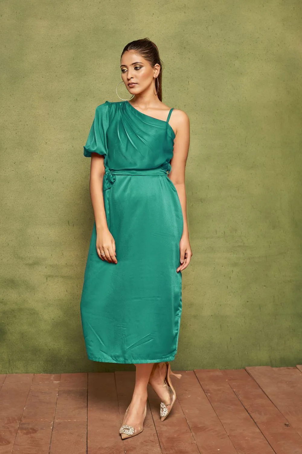 Elegant Velvet Satin One-Shoulder Midi Dress