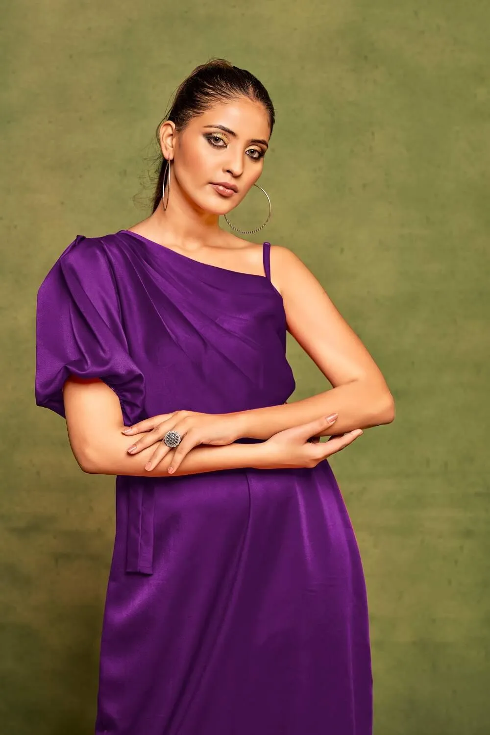 Elegant Velvet Satin One-Shoulder Midi Dress