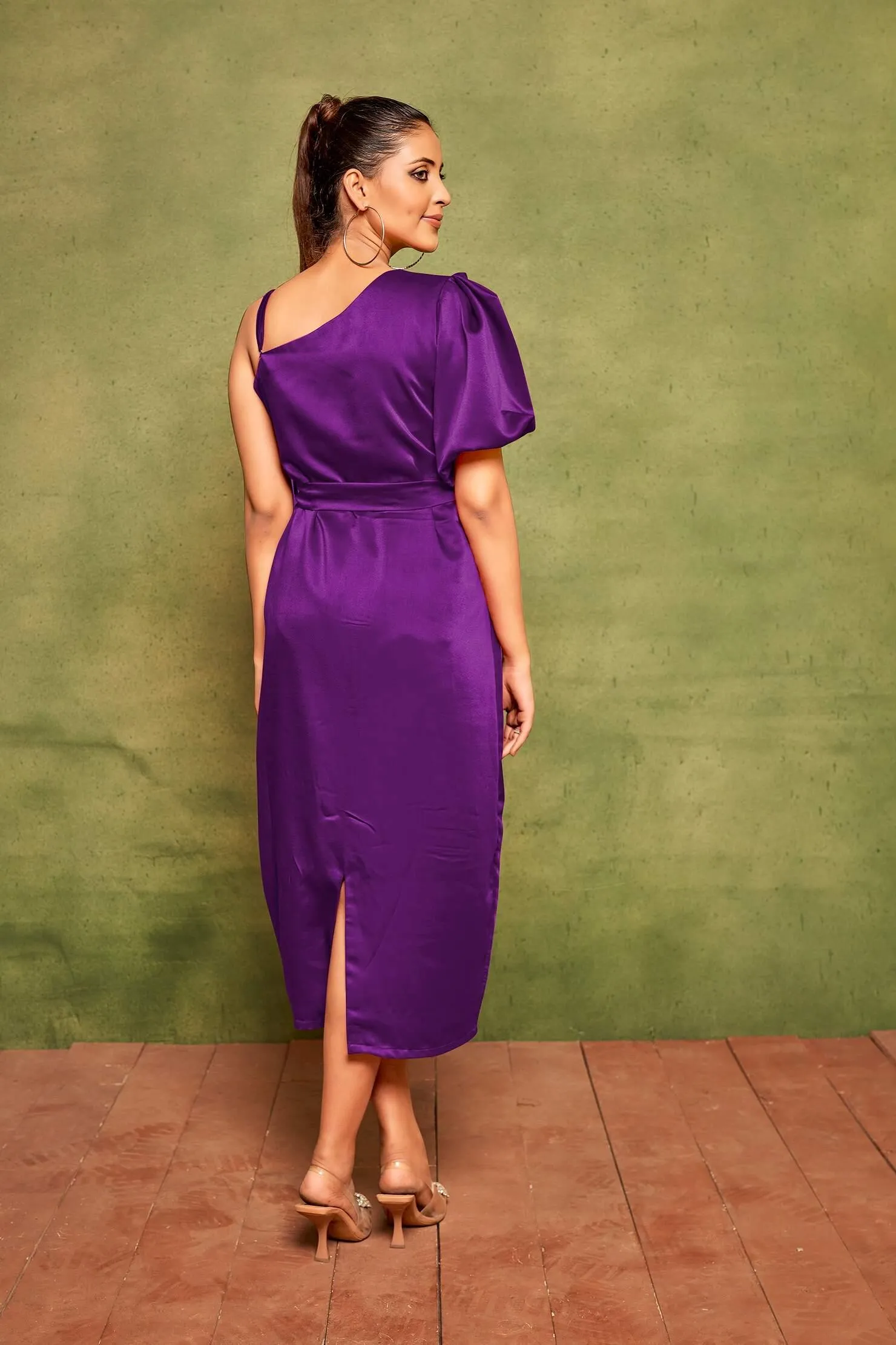Elegant Velvet Satin One-Shoulder Midi Dress
