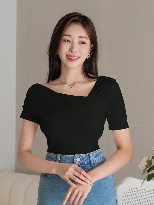 Fashionable Slim Fit Top