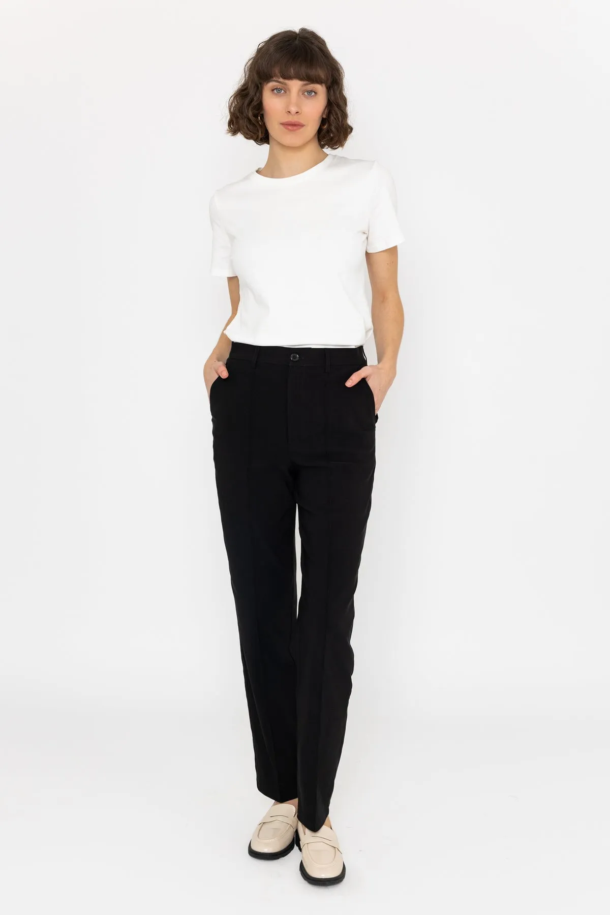 Short Sleeve Round Neck Tee in White